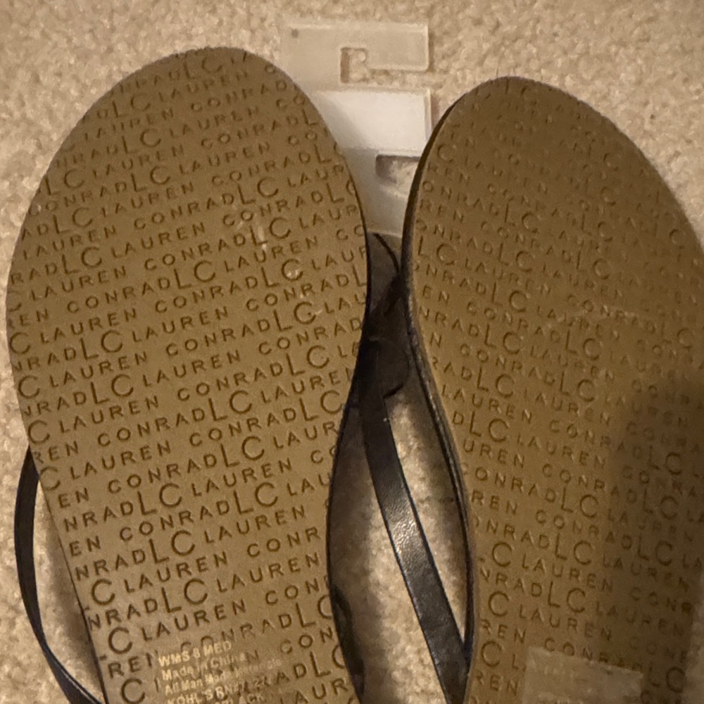 LC Lauren Conrad Elegant Black Sandals - Picture 6 of 9